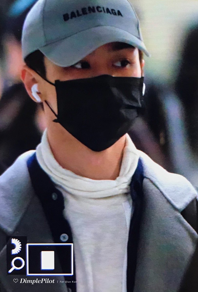 DimplePilot's tweet image. 💰200101 인천공항 도착 

“HBD🎂🎉”

#KUN #QIANKUN #钱锟 #쿤
 #WayV