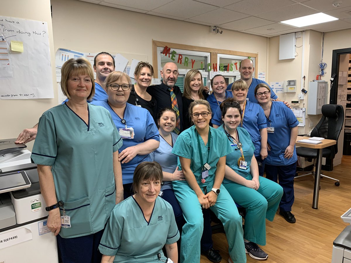 mazfaeelgin's tweet photo. Happy new year from day shift @ Dr Grays A&amp;E https://t.co/cxjI6eYZiD