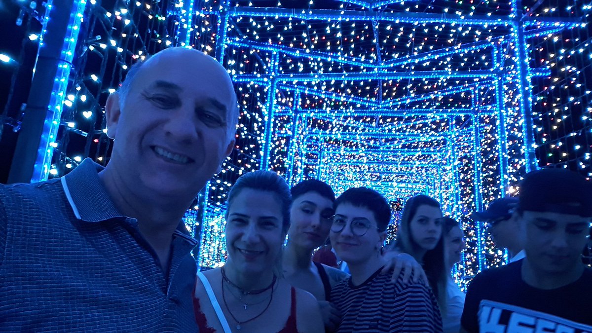 ScaboraEdson's tweet photo. Família https://t.co/D2UTtR2kaN
