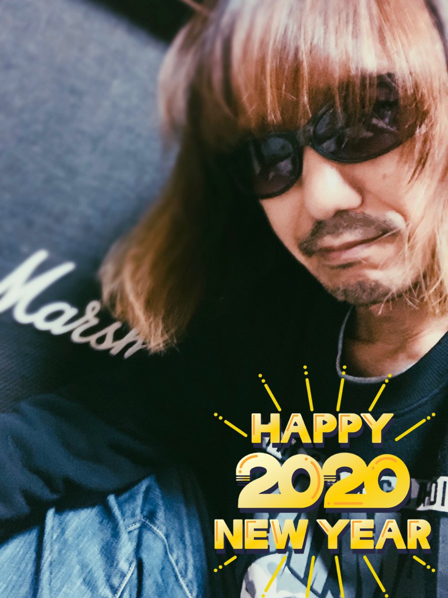 明けましておめでとうございます。。
年末インフルにかかり髭が伸びておりましたが
そろそろ剃りますw
今年も宜しくお願い致します。