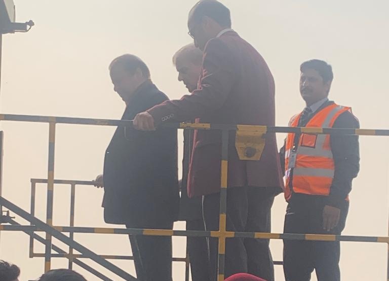 ArshadMTabassum's tweet photo. اعتماد ، انصاف ، وعدوں کے قتل کا نام عمران خان

کیا #Ik ایسی ریاست ۔۔۔۔ کی بات کرتا تھا ؟
 جس میں ریاست ۔۔۔ #ModelTownMassacre  کے #مجرم لندن علاج ککیلئے بھگا دیئے
 اور #مظلوم کو ہتھکڑیاں لگا کر ہسپتال منتقل کیا گیا ہے
وہ بھی بار بار اپیل دائر کرنے پر.۔۔
#JusticeForSultan https://t.co/Sf7srwAv7X