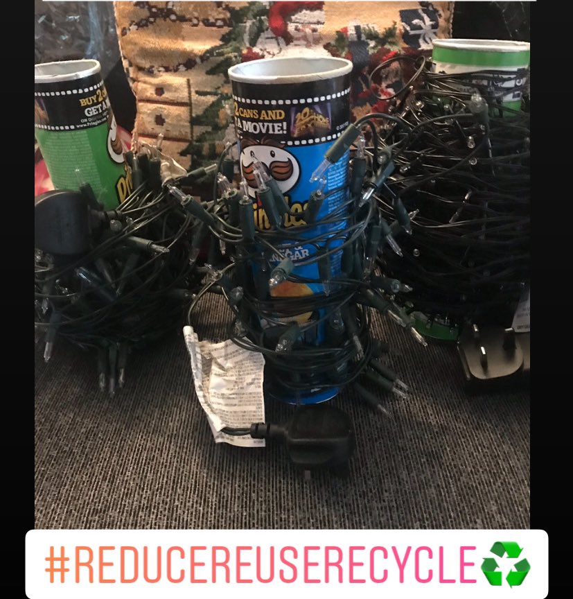 I shared this tip last year but for anyone taking down the tree and already dreading the tangled lights next year- use your empty leftover Pringle tubes to wrap the lights around for storage! You will be super thankful come next Christmas trust me #reducereuserecycle 🙌🏻