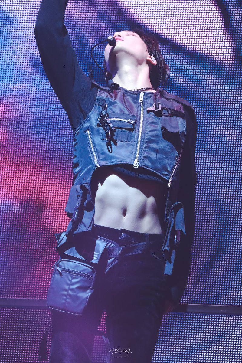산 란 开ᴷᴬᴵᴼᴺ tweet media