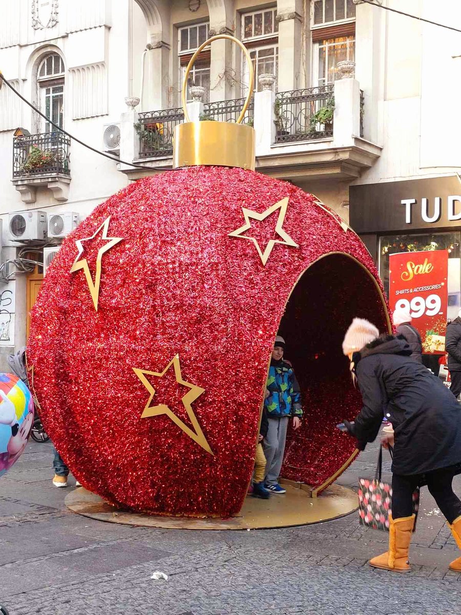 belgrade_on's tweet photo. Knez Mihailova street on New Year's Day. https://t.co/lPF3HLySwv
