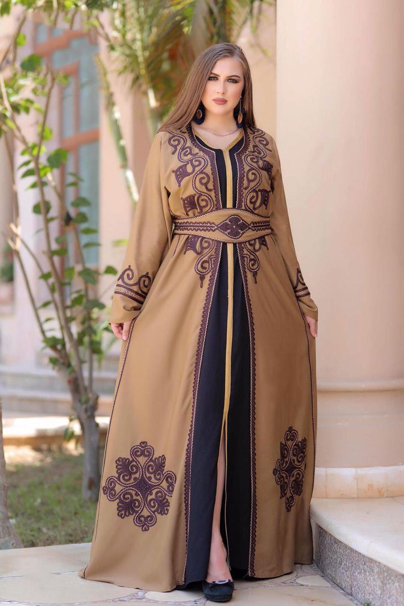 AlmalkaStore's tweet photo. أناقة وفخامة مع القفطان بالألوان الرائعة.. 😍
خصومات كبيرة, والكمية محدووووودة 💥
للطلب https://t.co/uaS7vIlUUQ
#جلابية #قفطان #الملكة #almalka https://t.co/gljndBMlQI
