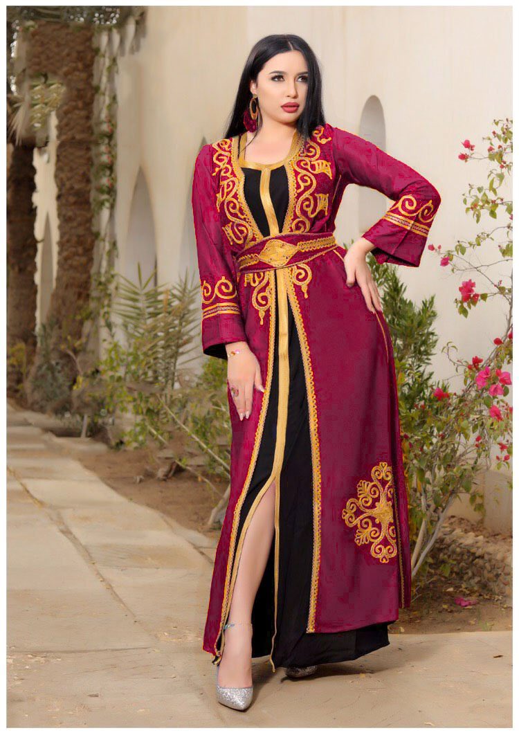 AlmalkaStore's tweet photo. أناقة وفخامة مع القفطان بالألوان الرائعة.. 😍
خصومات كبيرة, والكمية محدووووودة 💥
للطلب https://t.co/uaS7vIlUUQ
#جلابية #قفطان #الملكة #almalka https://t.co/gljndBMlQI