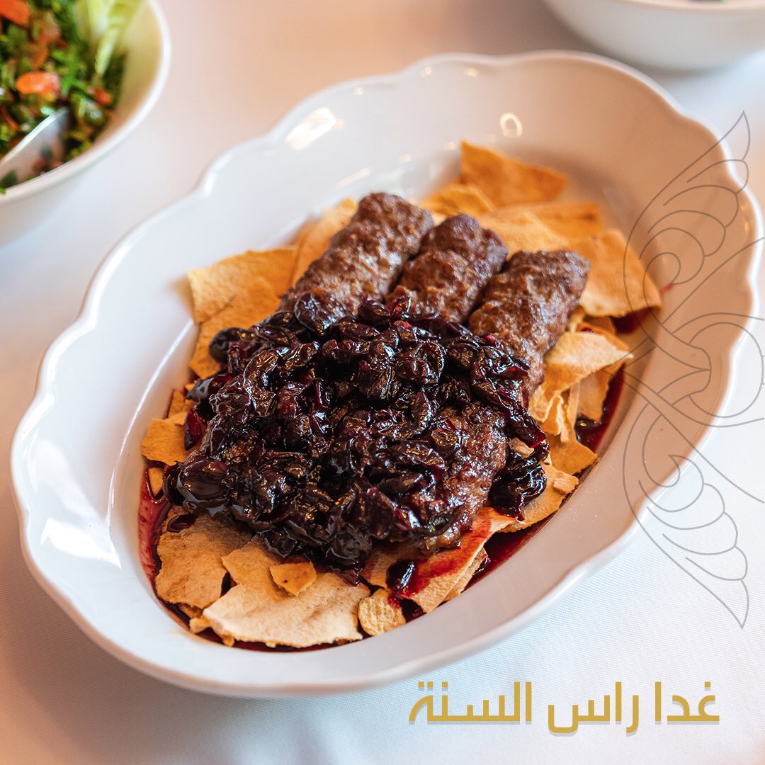 AlMayassKW's tweet photo. بلش راس السنة مع غدا ألمياس تشكيلتنا المتنوعة.

Enjoy the first day of the year of Almayass lunch.

#almayass #food #kuwait #lunch #tawook #vineleaves #tabooleh https://t.co/7qlXtDHR3a