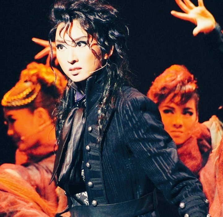 宝塚歌劇団専科