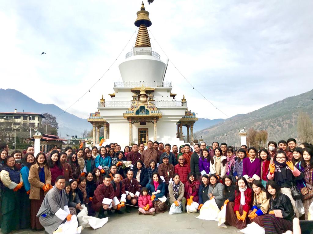 ncwcbhutan's tweet photo. https://t.co/Gp6p6CT594
The National Commission for Women and Children ,NEC and Tourism Council of Bhutan observed the 8th Zero Waste Hour, 1st January 2020, 14:30, at Memorial Chorten.
Lets keep our beautiful country clean. https://t.co/T2URaOfFVx