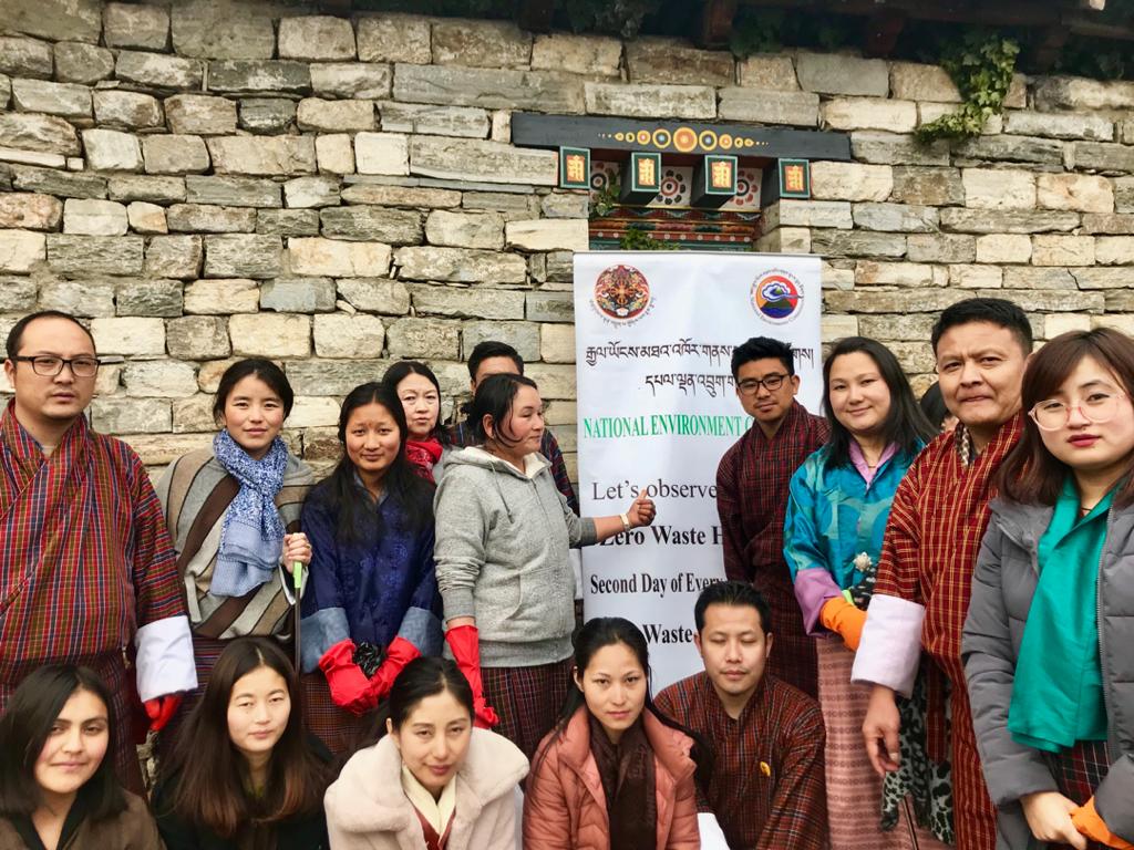 ncwcbhutan's tweet photo. https://t.co/Gp6p6CT594
The National Commission for Women and Children ,NEC and Tourism Council of Bhutan observed the 8th Zero Waste Hour, 1st January 2020, 14:30, at Memorial Chorten.
Lets keep our beautiful country clean. https://t.co/T2URaOfFVx