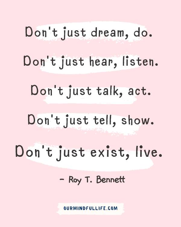 LiveLifeFwdShow's tweet photo. Happy New Year! This 2020, let’s resolve to do something small every day that not only improves ourselves, but impacts those around us as well. #HappyNewYear
[Image credit: https://t.co/QGteoVmwOJ] https://t.co/JesmPjVPRd