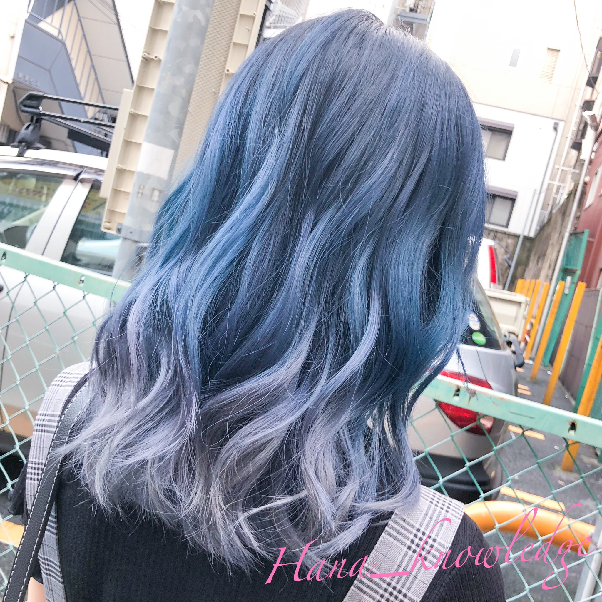 Hana 22冬アニメ全然見れてない懺悔 在 Twitter 上 ブルー シルバーグラデーション ブリーチ1回です ヘアカラー 派手髪 派手髪好きな人rt ブリーチ グラデーションカラー T Co U1lymr87xq Twitter