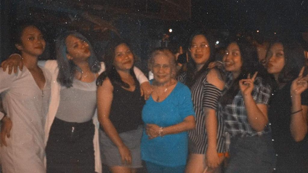 Michnie3's tweet photo. As I learned from growing up, you don't mess with your grandmother. https://t.co/BaF2mb4WJo