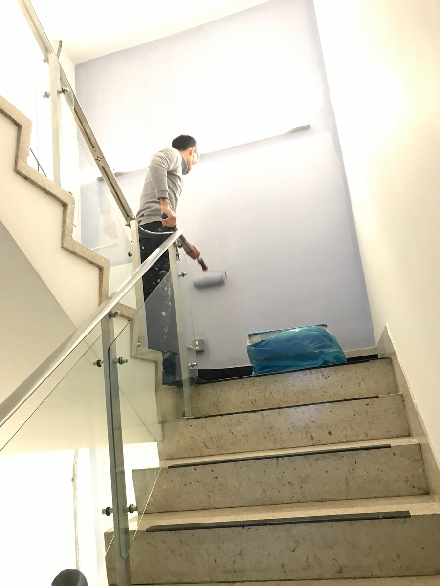 Three weeks ago we completed 45 Whitfield Street in one weekend, completing all the communal areas of the office with a small team of four decorators!