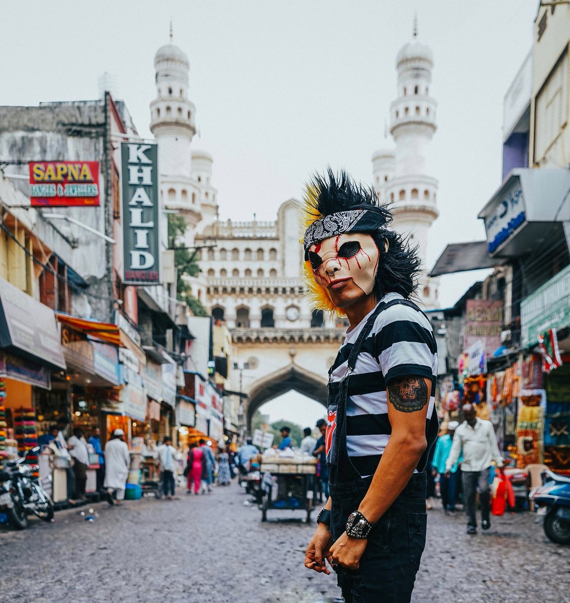 Ended 2019 in India! Looking Forward to 2020! 🔥 Have an Awesome New Year my BL3NDERS!  x_O