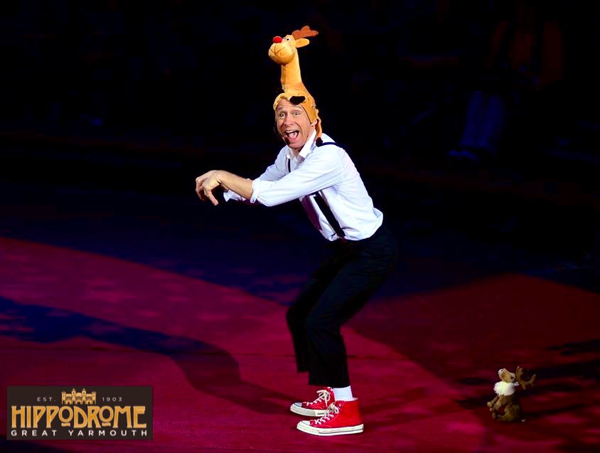 BenLangley's tweet image. Hopping into the new year with a 5pm show today. #lush #AwesomeShow