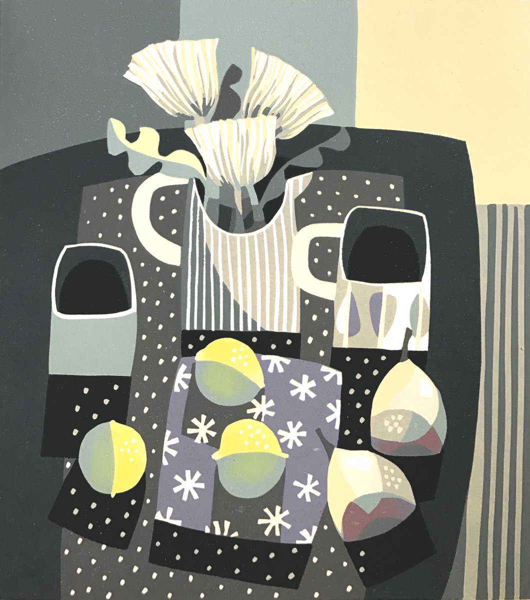 How about a new challenge for 2020? Apply for RE Membership and if elected, you'd get regular exhibiting opportunities &amp; support from society members. Find out more: re-printmakers.com/election
Deadline for applications 12 Feb.⁠
Image: <a href="/JaneWPrintmaker/">Jane Walker</a> elected Associate Member 2019