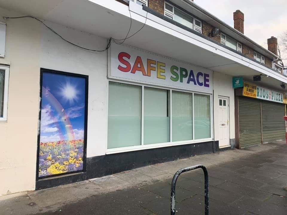 Safe Space Doncasters Alternative Adult Peer Led Crisis Support Service 4.30pm - 9.00pm every night (365 days a year) People have to ring the Single Point of Access on 01302 566999 to be referred to Safe Space. No Self Referral. @MyDoncaster @TeamDoncaster1 @pfgdoncaster
