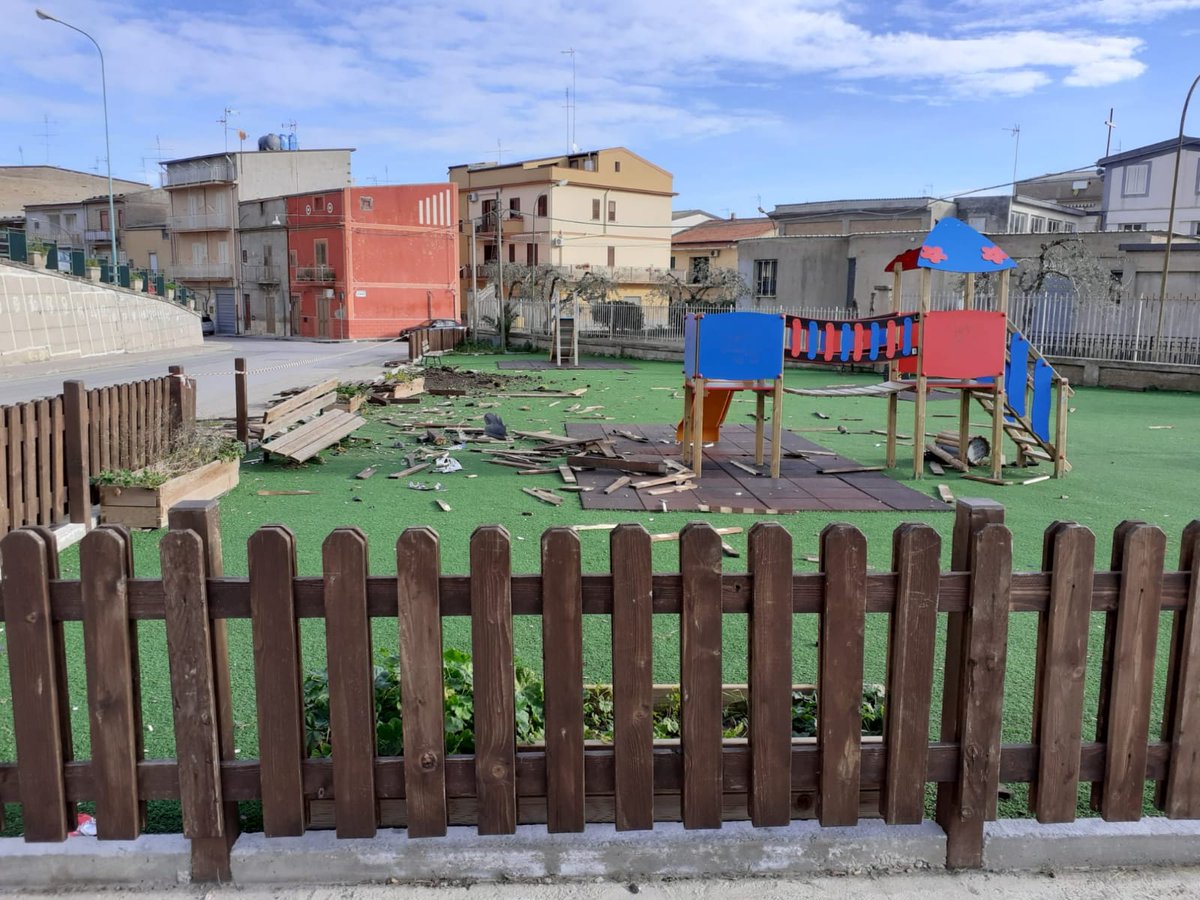 Salvo_Inter17's tweet image. BuongiorNO e Buon AnNO #capodanno2020  #Riesi