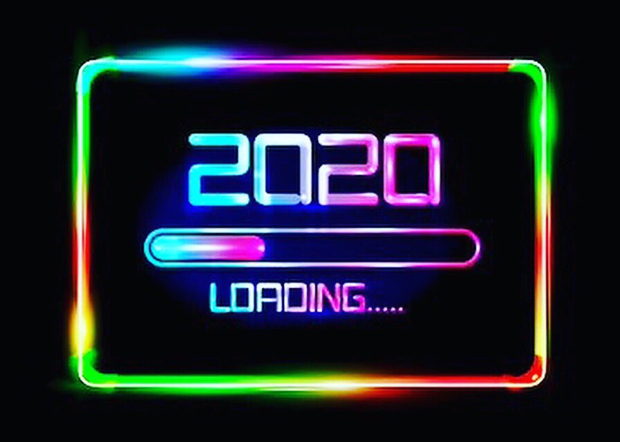 OfficialOldhead's tweet photo. It's Year 20-20 gang! And how many of you have already broken your fragile #resolutions...? Ha ha! 🤣 #OmarTyreeBooks #TheOldheadJustSpoke @ #HotLavaEntertainment 💯🔥🎯👊🏾🤠🖌🎥 https://t.co/qKlZZx97OB