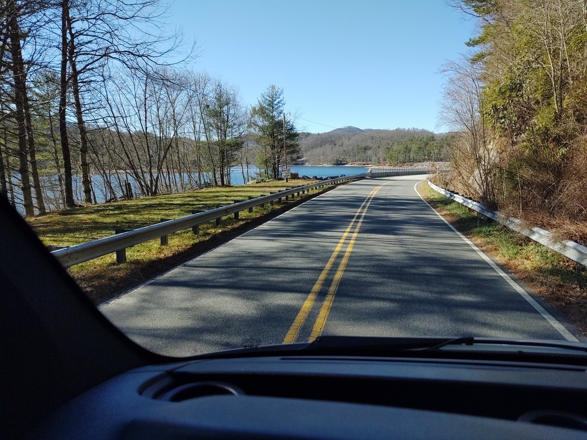 steves_mobile's tweet photo. New office views.
#mobileautorepair #mobilemechanics #mobilecarrepair #carrepair #technician #mechanic #diagnostics #electricalrepair #acrepair #maintenance #brakerepair #enginerepair #asecertified #cashiersnc #cullowhee https://t.co/JfFdyZiLeb