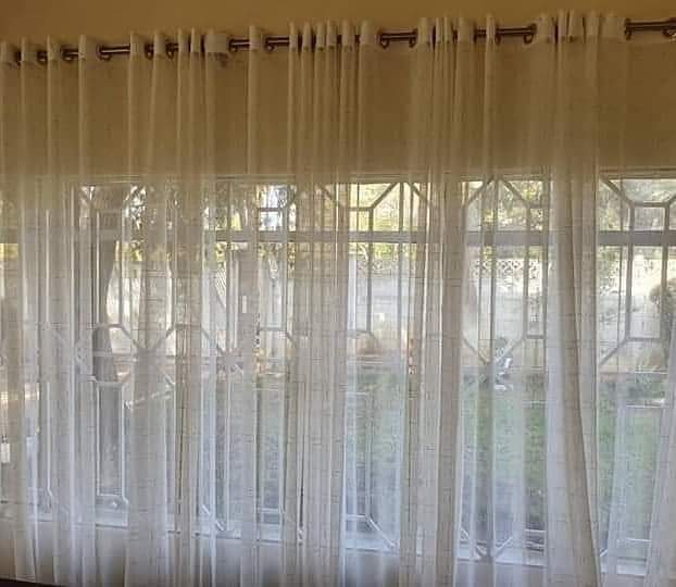 kulnewdesignszw's tweet photo. Egyptian voils are the best way to allow light into your room and an added decorative beauty to your windows. These voils will either have a pocket header top or eyelets and also hook tape, custom made and easy to hang.
#egyptianvoils #voils
Order yours today !!!
+263775286961 https://t.co/SMjXI85n1g