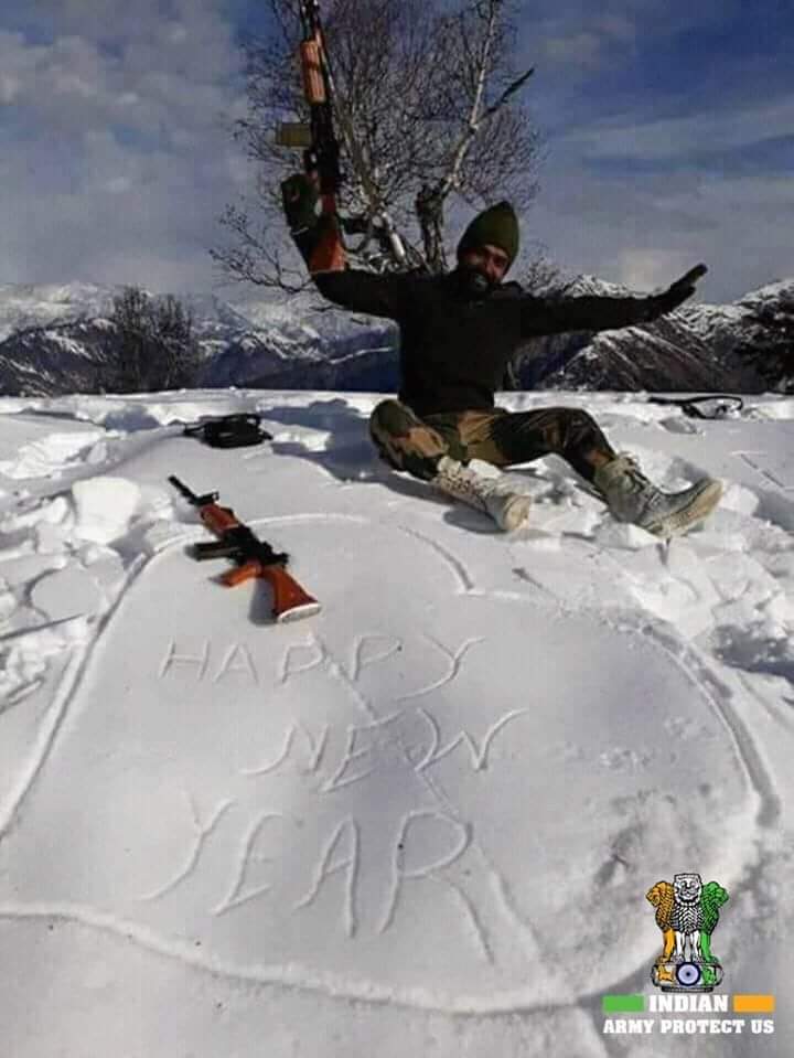 bhardwajm118's tweet image. हम आपके आभारी हैं और एक शांतिपूर्ण वर्ष के लिए धन्यवाद करते हैं, हम आपके बिना जीवन की कल्पना नहीं कर सकते ... भगवान आपको स्वास्थ्य और सफलता का सबसे अच्छा आशीर्वाद दें, हमेशा आपको नकारात्मक और दुश्मनों से बचाने के लिए ...।  हैप्पी न्यू ईयर इंडियन आर्मी ... जय हिंद ..#INDarmy