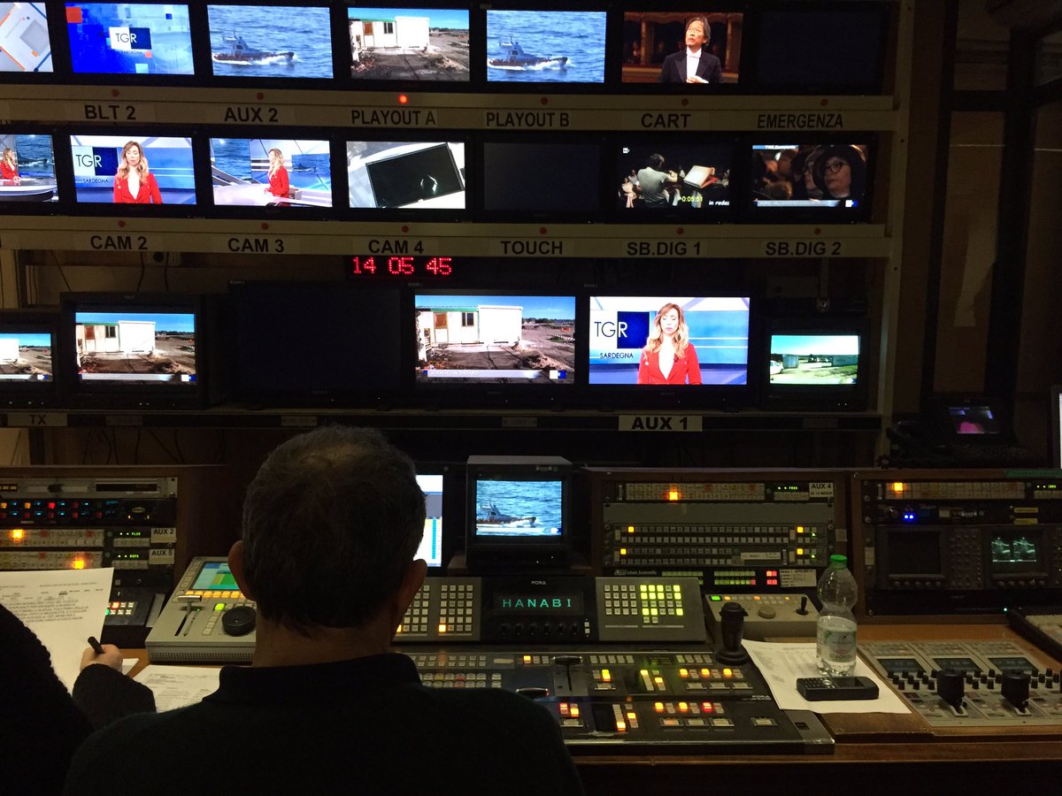 Auguri di Buon Anno Nuovo dalla redazione e dai tecnici del Tgr #Sardegna  e grazie a tutti i nostri ascoltatori 🙏🎉#Capodanno #1gennaio #Buon2020