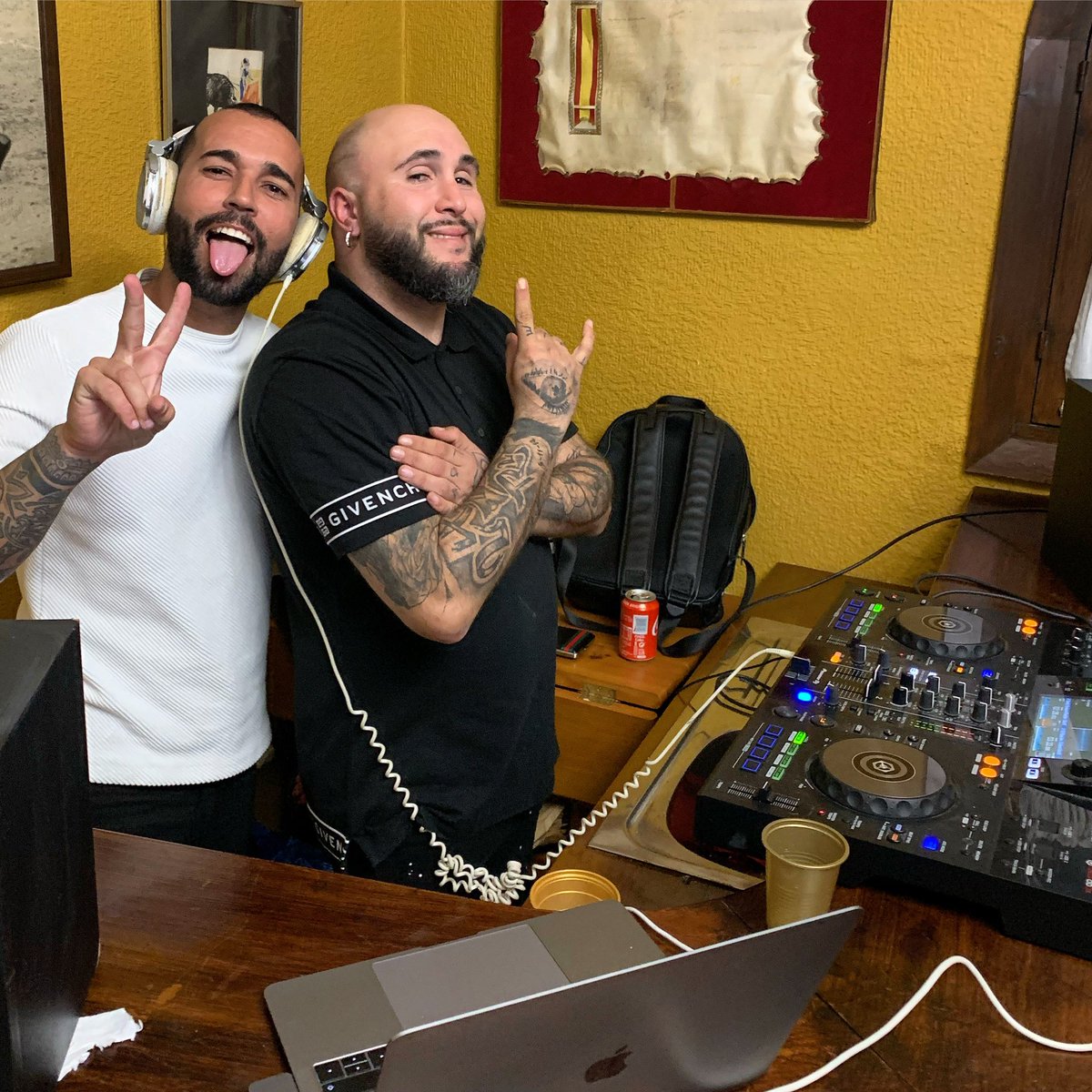 Omar Sánchez tweet media