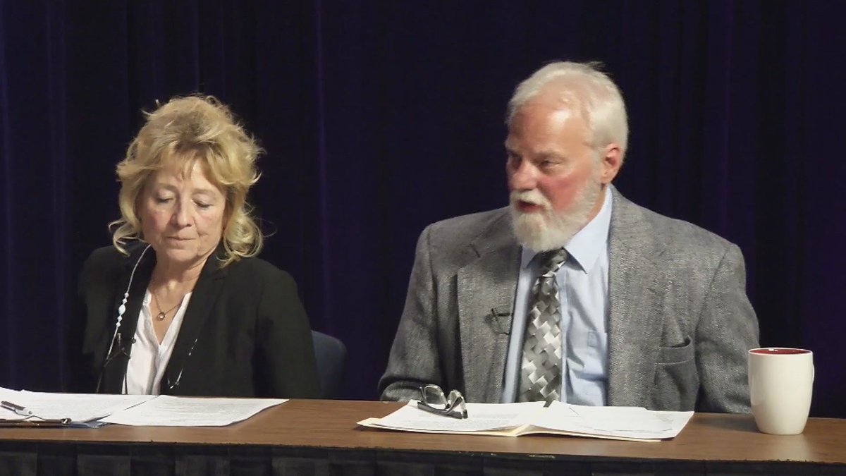 NEW SHOW! Edge of Reality TV! Tales of The Paranormal
Watch now!
http://50.77.30.238/CablecastPublicSite/show/1493?channel=1
#dedham #TalesOfTheParanormal