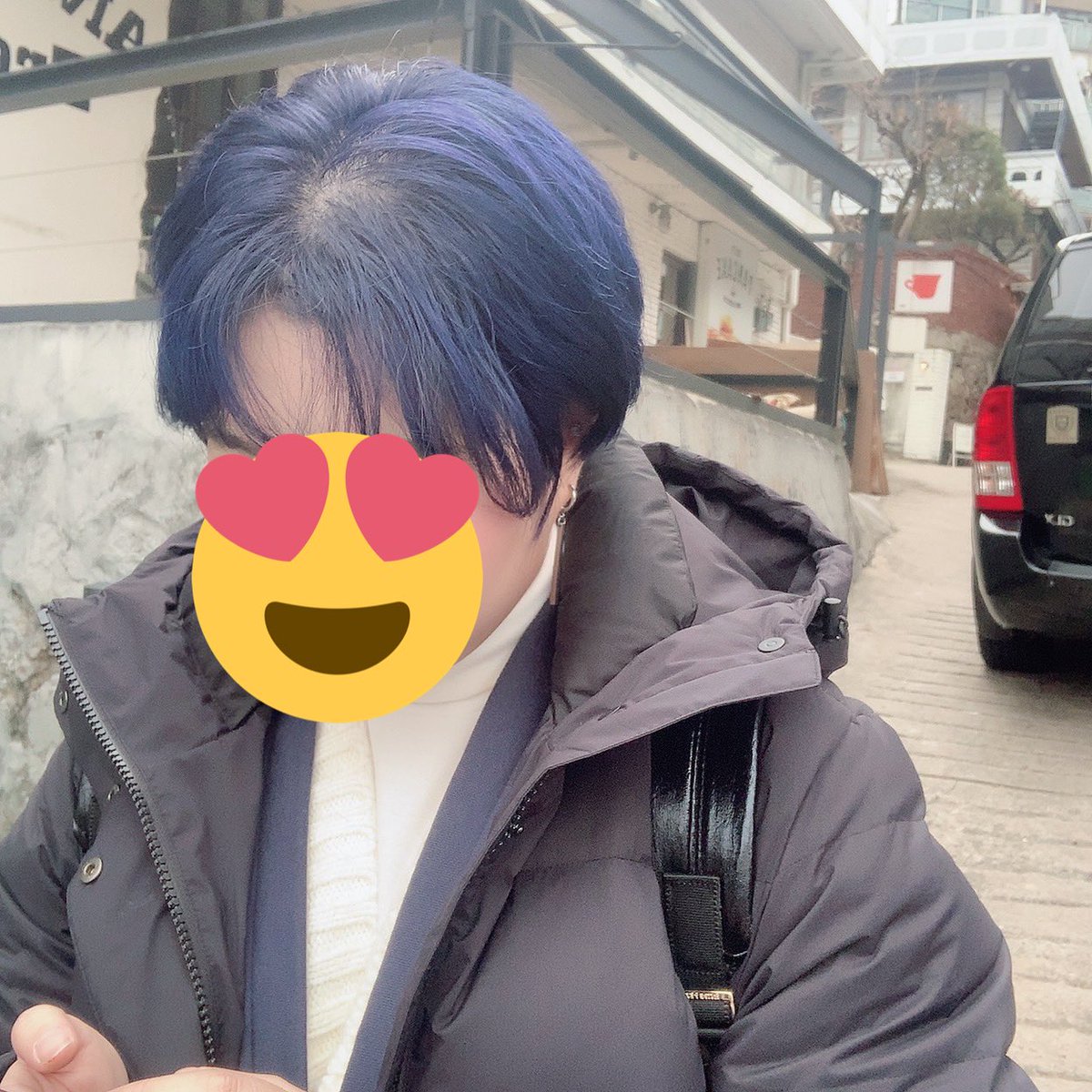 dean_cherish's tweet photo. 탈색 염색 맛집: 🌈 또동 하우스 🌈 

또동님이 굉장한 블루들을 많이 하셔서 그런지 진짜 너무너무 마음에 들어서 다음에 같은 색 염색 한 번 더 할까 생각 중입니다🥺

깨끗하고 아름 다운 휘인블루!! 역시 올해 염색도 잘 부탁드려요 또동님🧸

@ttodongeee_ @TDhouse_ 
#또동하우스 https://t.co/TDmGNVCRbG