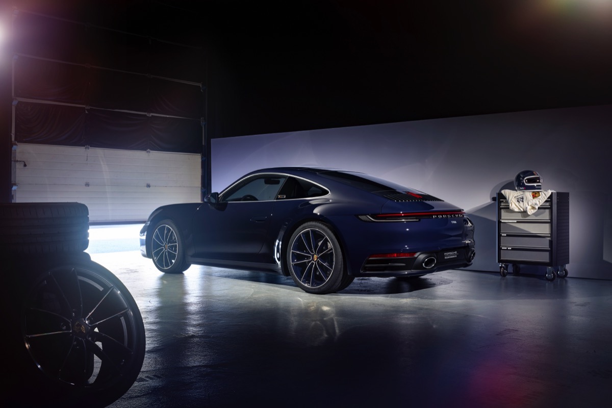 nineelevenone's tweet photo. Más fotos del Porsche 911 Carrera 4S "Belgian Legend Edition" https://t.co/l6mtjQDWRC