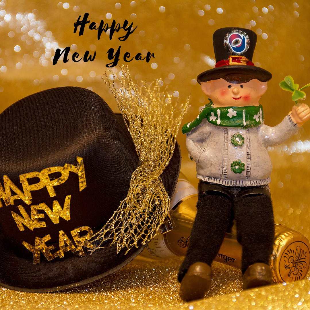 We wish you many wonderful adventures with your family this year in your RV. Thank you for all your business. #DeckRiteRV 🚐❤️👍