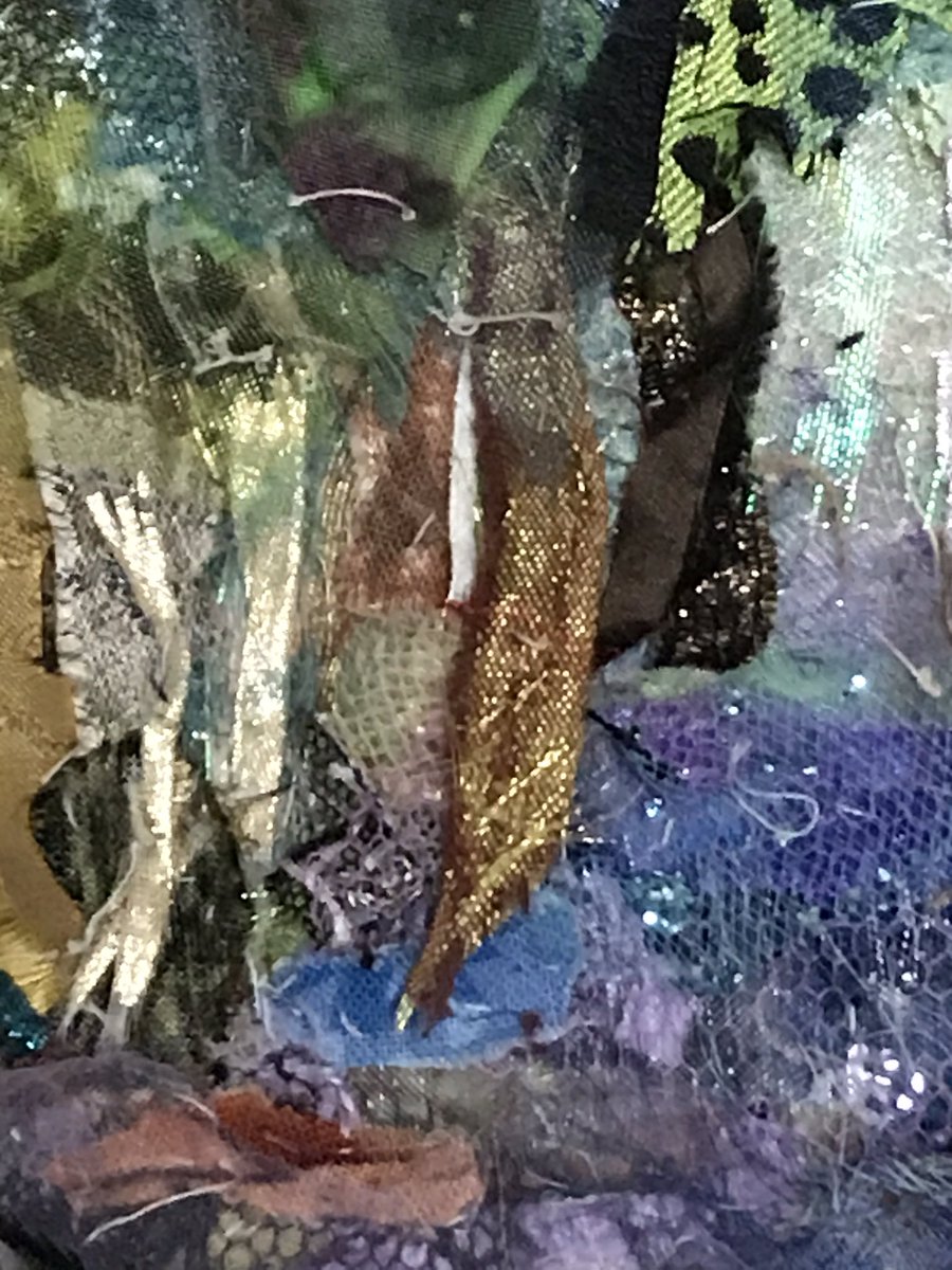 art_in_textiles's tweet photo. Almost finished the #bluebells. Here you can see them on the easel and in more #detail. #textiles #thinkingofspring #woodland #Spring https://t.co/xQdVgf0Kcu