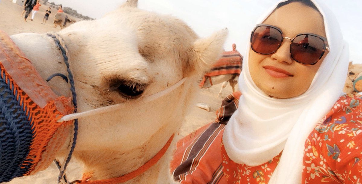 himoowaheed's tweet photo. In 2000, I thought we will travel via cable cars and in private jets in 2020 but here we are!
on a 🐪
#dubaitales #hellocamel #jamalride https://t.co/78oMrpo03k