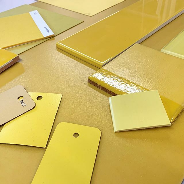 canary_studio's tweet photo. Say YELLOW to 2020✨⁠⠀
.⁠⠀
.⁠⠀
.⁠⠀
#canarystudio #monochrome #yellow #materials #interiors https://t.co/LKhsOXUf4O