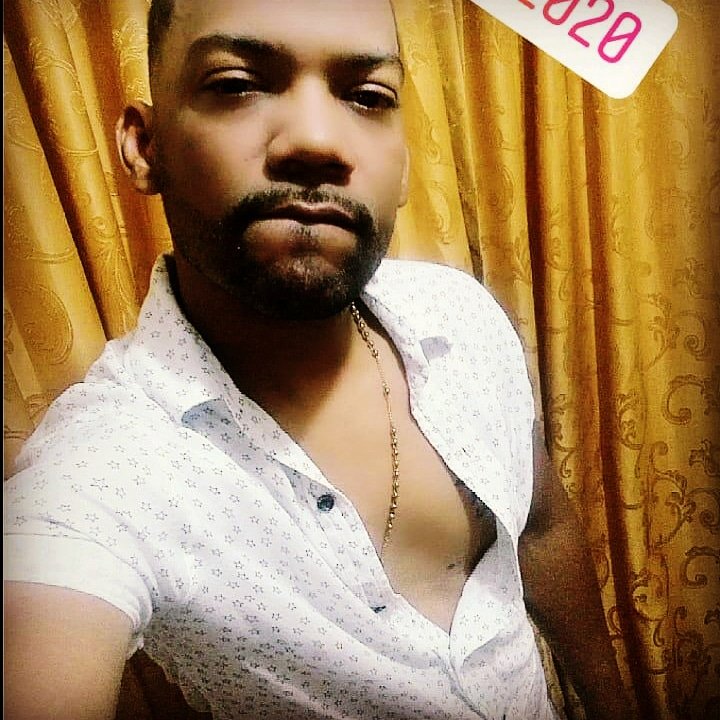 Jorman19683930's tweet photo. Feliz año 2020 mi gente https://t.co/70mWzMi5q4