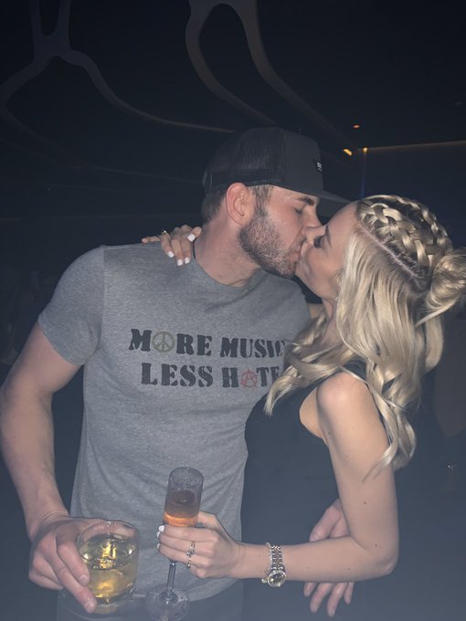 First kiss in 2020 @tarekelmoussa ❤️♾ https://t.co/wgLEMTrIMs<a class="tags" target="_blank" title="On Twitter" href="/?out=eyJ0eXAiOiJKV1QiLCJhbGciOiJIUzUxMiJ9.eyJpYXQiOjE3MjA5MTE5MDMsImlzcyI6InR3cG9ybnN0YXJzLmNvbSIsIm5iZiI6MTcyMDkxMTkwMywiZXhwIjoxNzUyNDQ3OTAzLCJyZWRpcmVjdF91cmwiOiJodHRwczovL3R3aXR0ZXIuY29tL3RhcmVrZWxtb3Vzc2EifQ.Nq_00XUCegWO9qUltLZcKa1Qv71TOsa9miz6yQUgEdIwp_ecSROeTN5ZieWHjP3F1ub2nvG0XHltMH0AOrBR-Q">@tarekelmoussa</a><a href="/tag/sellingsunset"class="tags"><span>#sellingsunset</span></a>