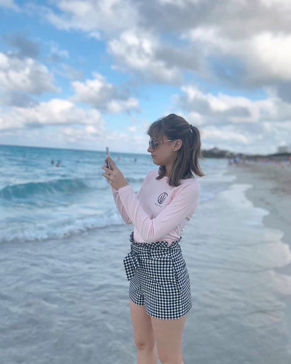 nunystore's tweet photo. Life is better by the beach🌴
•
#bethewave🌊 https://t.co/I016hCD354