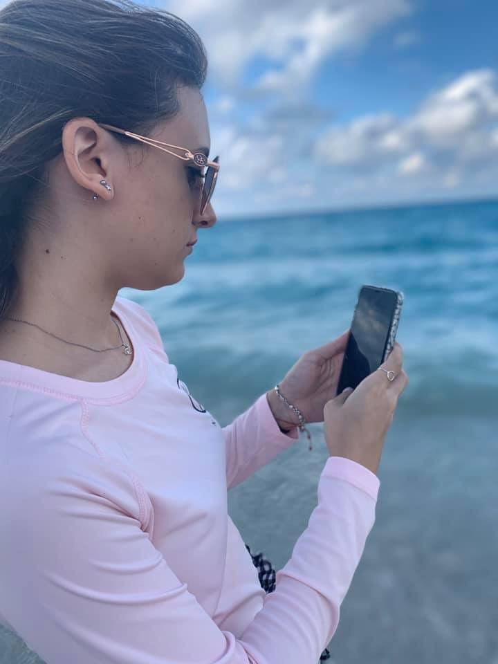 nunystore's tweet photo. Life is better by the beach🌴
•
#bethewave🌊 https://t.co/I016hCD354