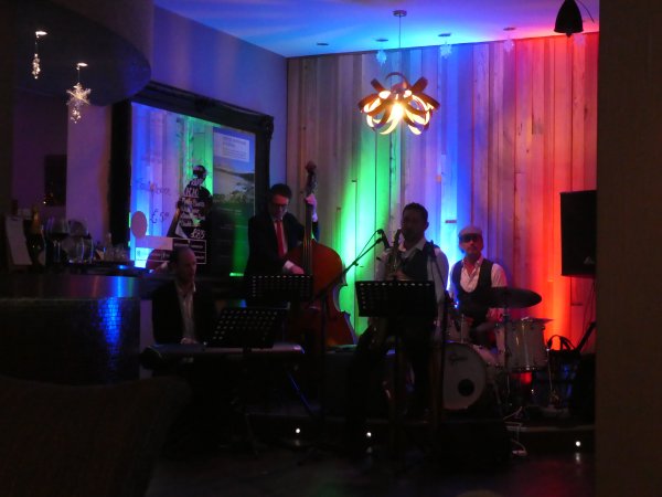 Hoping everyone had a MERRY CHRISTMAS 2019!
And wishing everyone a very HAPPY NEW YEAR 2020!

All the best from Cornwall Social Group!
<a href="/CornwallSG/">CornwallSocialGroup</a> #Cornwall