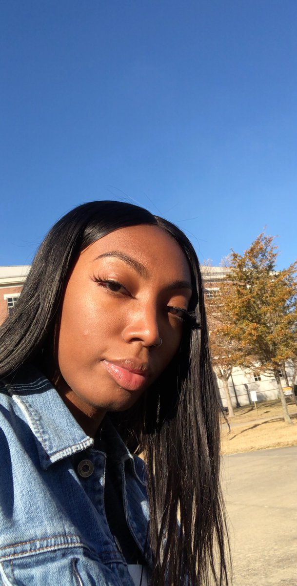 SincerelyyLex's tweet photo. better late than never, right π€·πΎββοΈ
#Top42019 https://t.co/Vj7aFv0K4W