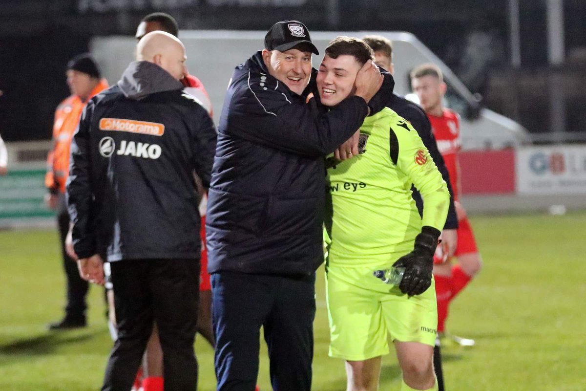 Brandon Powell tweet media