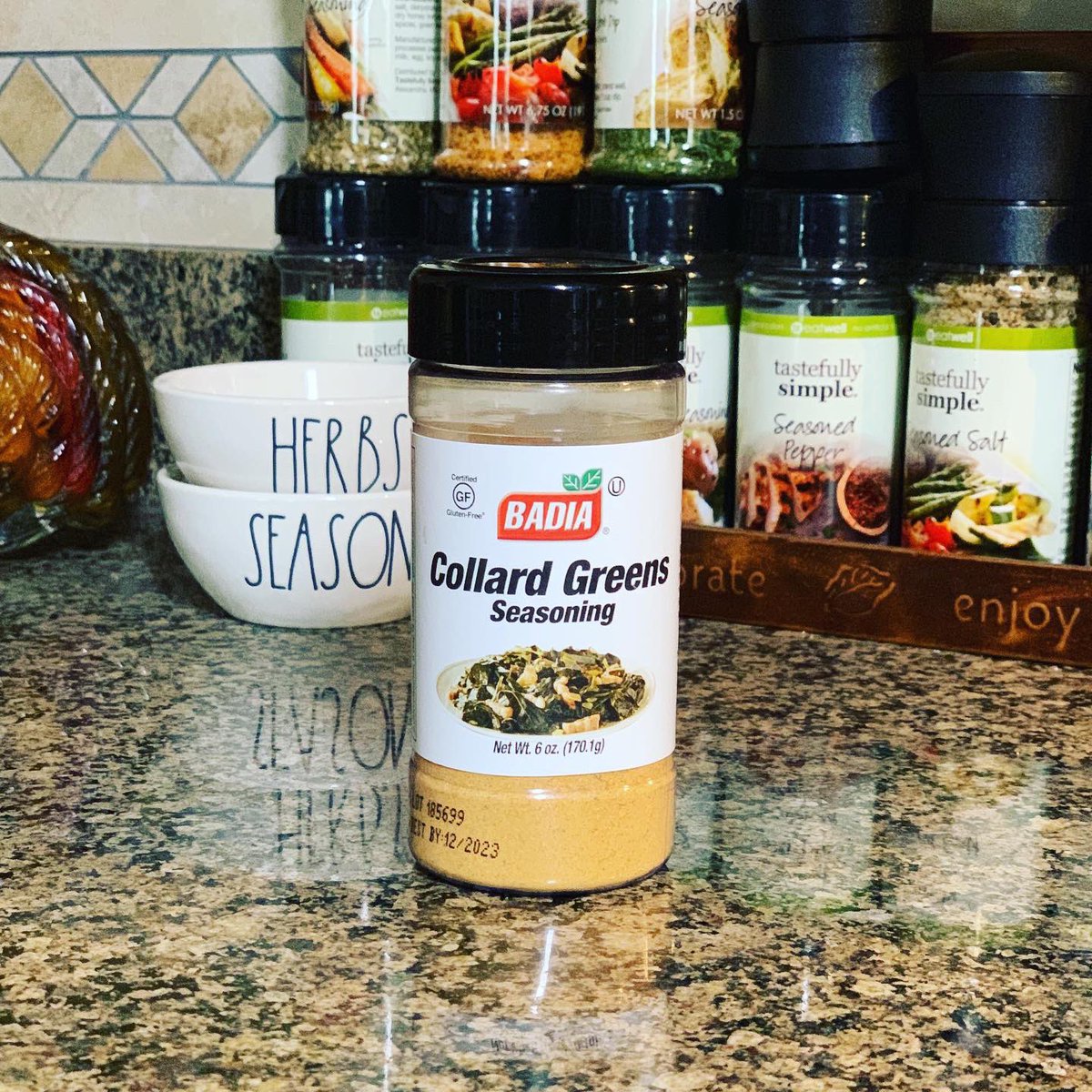 agape325396's tweet photo. It’s no secret - I LOVE seasonings!! 

This little gem was picked up in South Georgia and I can’t wait to taste the greens later (of course I added some Tastefully Simple Seasoned Salt and Onion Onion, too!)! https://t.co/uaEw8sLKhk