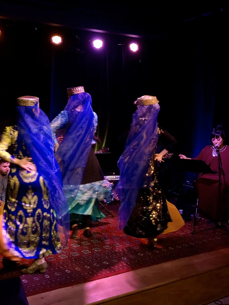 smallworldnotes's tweet photo. Looking back on the #smallworldmusiccentre @YoungplaceTO concerts that closed our 2019! Ensemble Topaz took us through Central Asia showcasing the performance traditions of 🇮🇷🇦🇫🇰🇿🇵🇰🇺🇿🇹🇯 with Kazakh songs by special guest Ekaterina. Winter’s Flame warmed us up in December #swmto https://t.co/5MEkSL5C8x