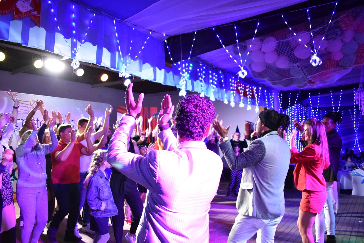 ParrotelAqua's tweet photo. Happy New Year 2020 Party At Parrotel Aqua Park Resort 🎈🎁🎼🥳🎊
#ParrotelAquaParkResort
#ItsAllAboutYou
#happynewyear2020 https://t.co/A7NpkT32Gz