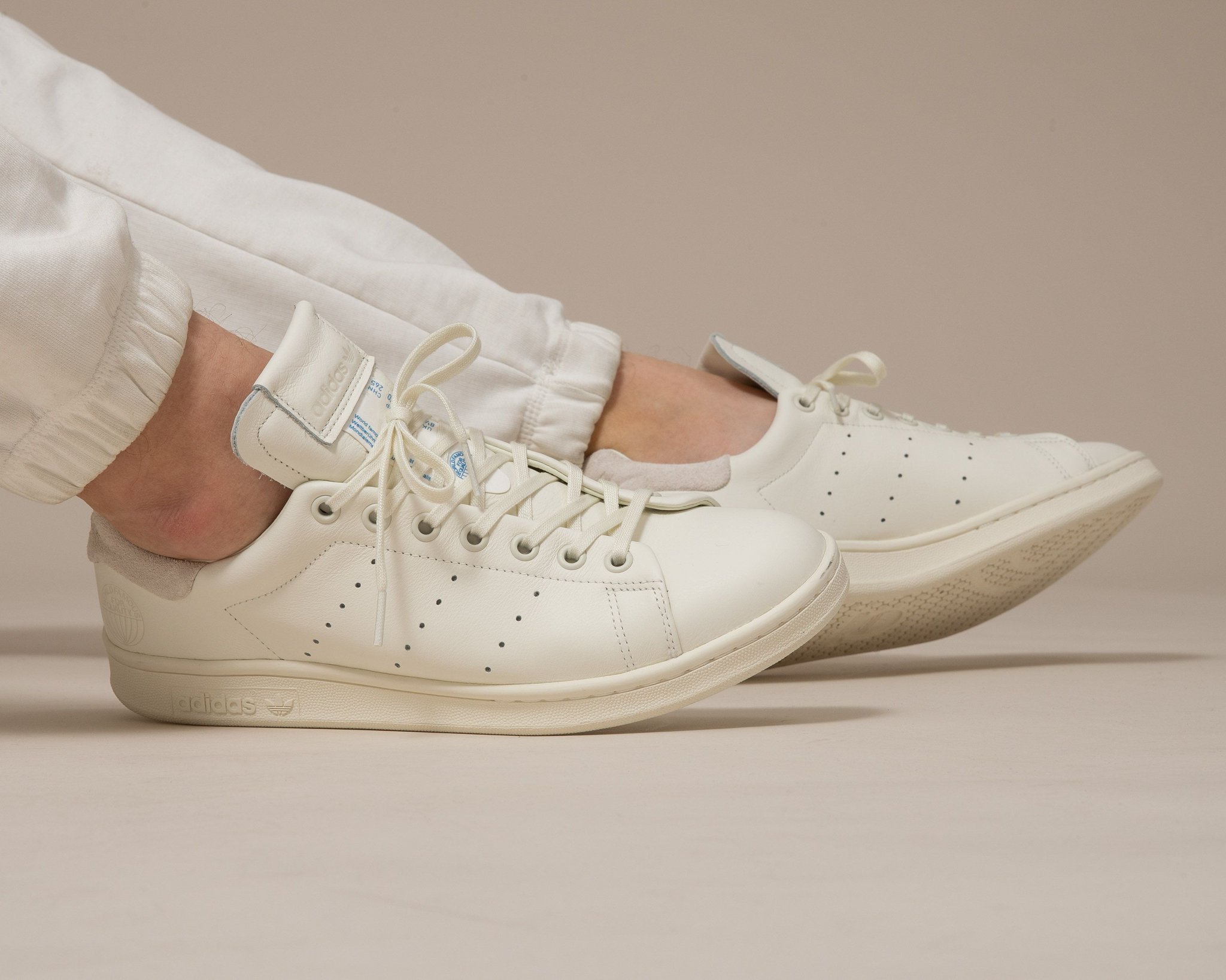 stan smith recon white & off white