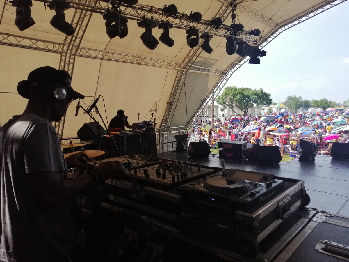 kod_djstix's tweet photo. Coolest uncle on the land @mabena_bob !! #TlokweChillaz #Trimpark #6thAnnualTlokweChillaz #GKLMEventsGroup https://t.co/moKmC78ciZ