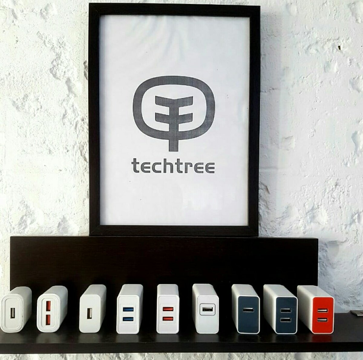 Techtreecharger's tweet image. Take your brand to new heights with mobile phone chargers manufactured by us. #mobilephonecharger #Chargers #mobilephone #oem #mobility @LavaMobile @Mobile_PhoneMag @CelkonMobile @TecnoMobileInd