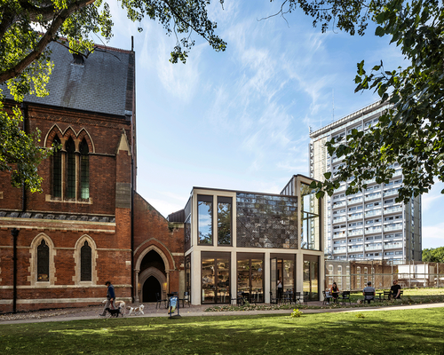 RIBAJ (@ribaj) on Twitter photo 2020 #ribajmacewen longlist: Grand Junction at St Mary Paddington is <a href="/dow_jones_archs/">Dow Jones Architects</a> new insertion in an under-used grade I listed church, transforming it physically, socially and culturally to serve local people
ribaj.com/macewen/2020-m⦠2020 #ribajmacewen longlist: Grand Junction at St Mary Paddington is <a href="/dow_jones_archs/">Dow Jones Architects</a> new insertion in an under-used grade I listed church, transforming it physically, socially and culturally to serve local people
ribaj.com/macewen/2020-mā¦